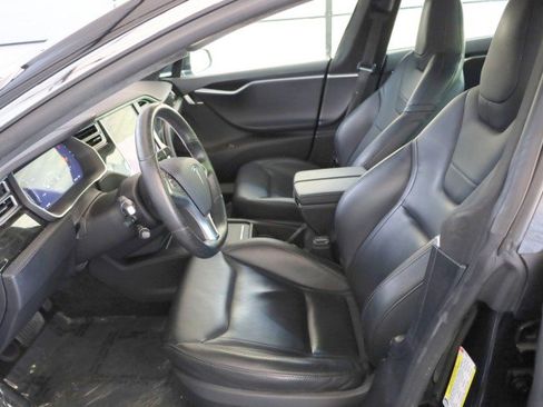 Used 2016 Tesla Model S AWD image 28