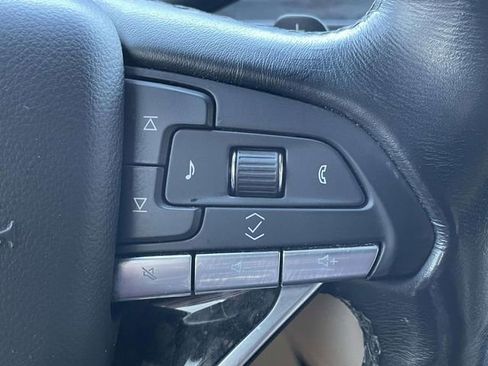 Used 2021 Cadillac Escalade Premium Luxury AWD/4WD image 26