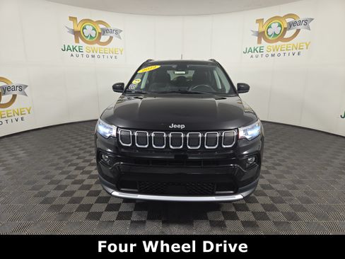 Used 2022 Jeep Compass Limited AWD/4WD image 3