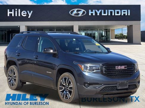 Used 2019 GMC Acadia SLT w/ Black Edition image 2