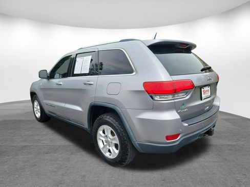 Used 2017 Jeep Grand Cherokee Laredo w/ Quick Order Package 23E AWD/4WD image 24
