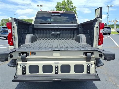 New 2026 Chevrolet Silverado 1500 RST AWD/4WD image 15