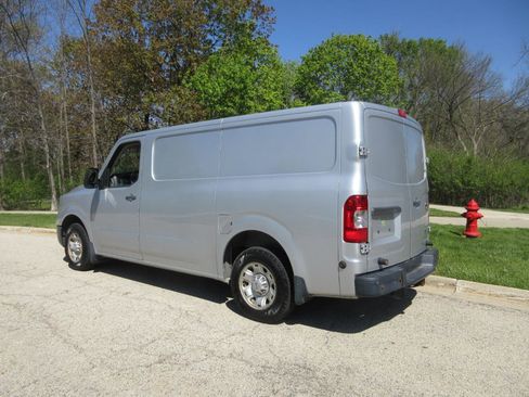 Used 2016 Nissan NV 2500 SV RWD image 27