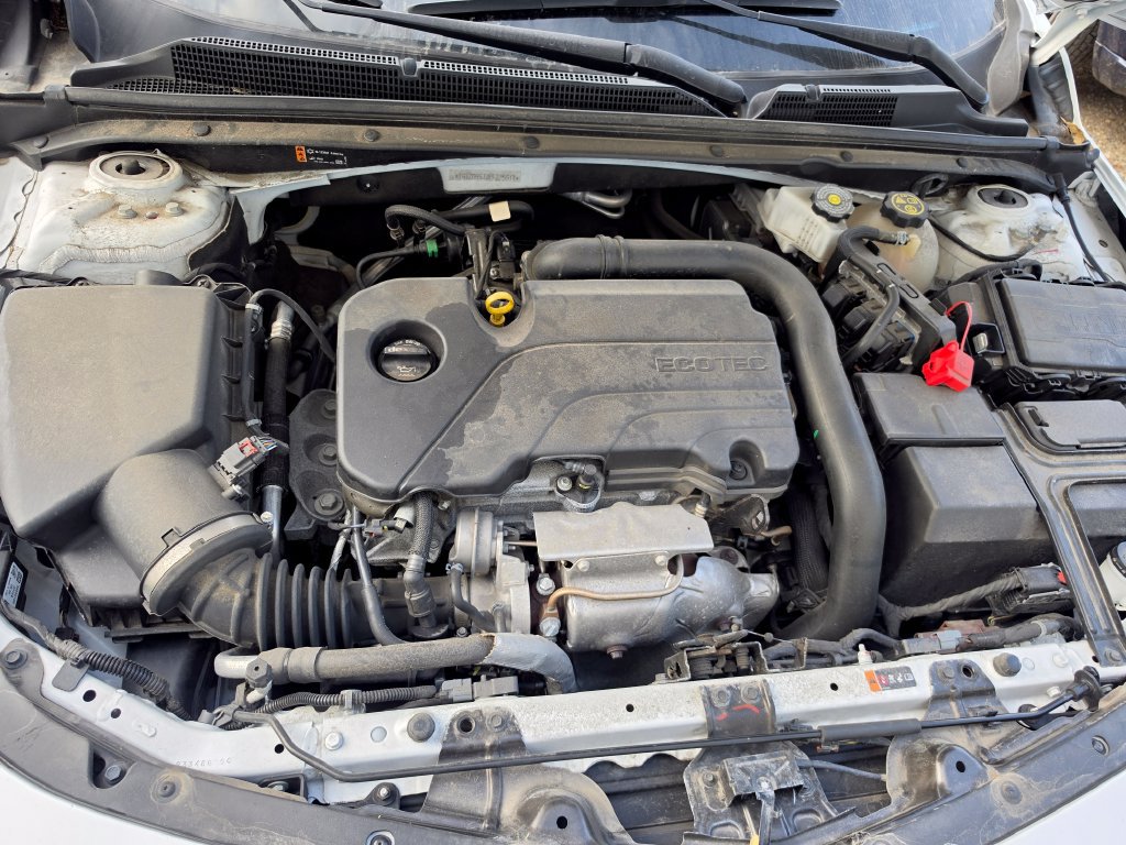 Used 2023 Chevrolet Malibu LT FWD image 9