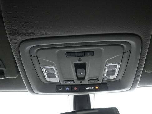 Used 2019 Chevrolet Silverado 1500 LT Trail Boss image 27