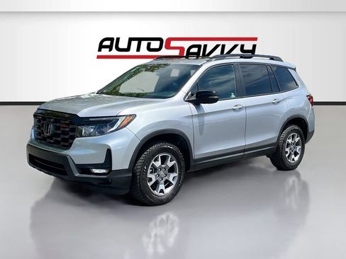 Used 2022 Honda Passport TrailSport image 3