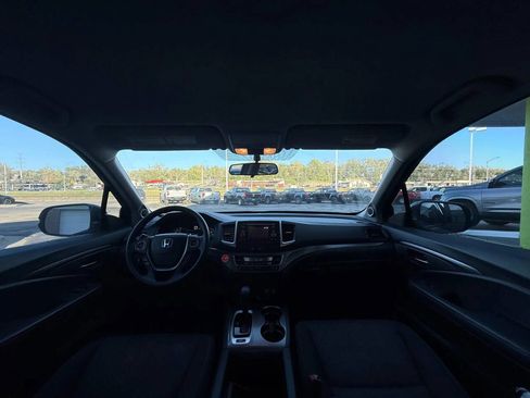 Used 2019 Honda Ridgeline Sport image 23