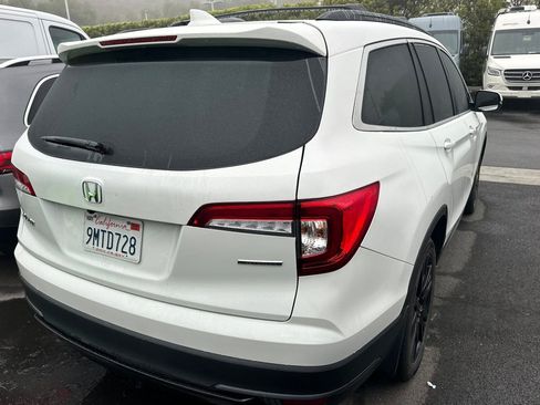 Used 2022 Honda Pilot Special Edition image 3