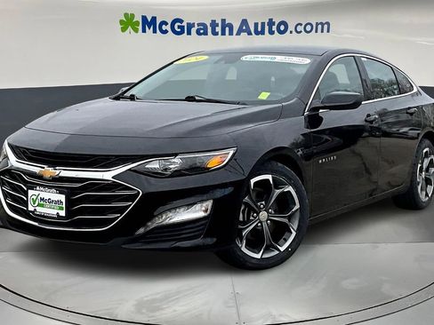 Used 2024 Chevrolet Malibu LT image 3