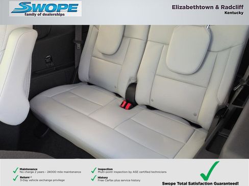 Used 2025 Ford Explorer Platinum w/ Ultimate Package image 6