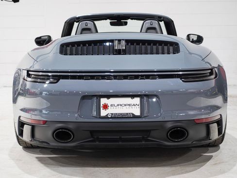 Used 2024 Porsche 911 Carrera GTS image 3
