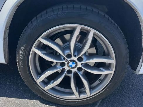 Used 2017 BMW X4 M40i AWD/4WD image 18