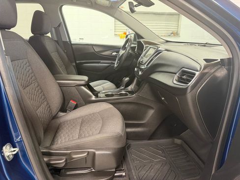 Used 2019 Chevrolet Equinox LT FWD image 25