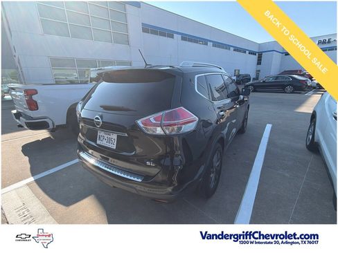 Used 2016 Nissan Rogue SL w/ SL Premium Package FWD image 8