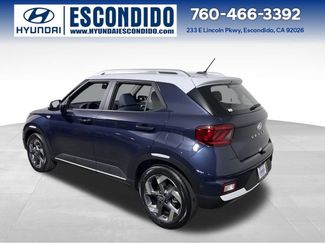 New 2026 Hyundai Venue SEL video 3