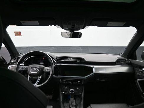 Used 2023 Audi Q3 2.0T Premium Plus w/ Premium Plus Package AWD/4WD image 30