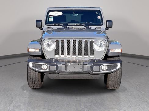 Used 2022 Jeep Wrangler Unlimited Sahara w/ Cold Weather Group AWD/4WD image 2