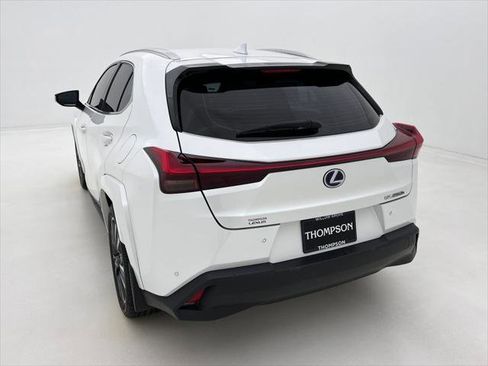 Certified 2022 Lexus UX 250h w/ Premium Package AWD/4WD image 12