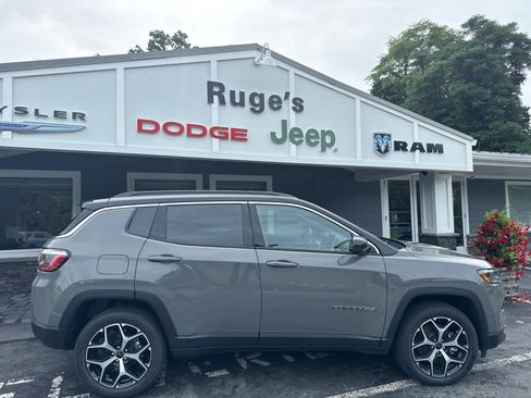 New 2026 Jeep Compass Limited AWD/4WD image 2