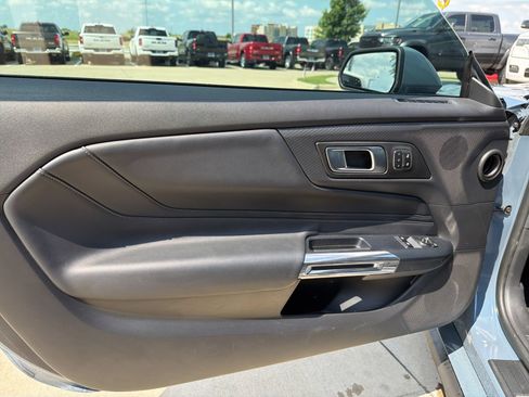 Used 2025 Ford Mustang Premium RWD image 11