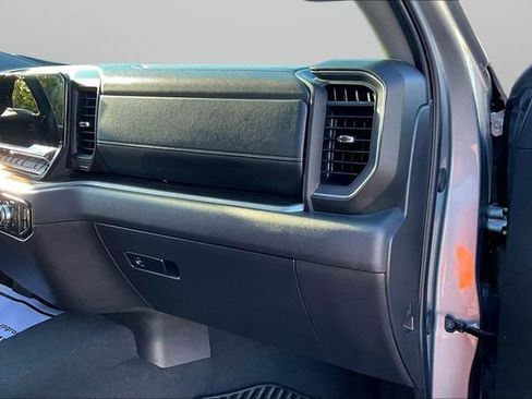 Used 2025 GMC Sierra 1500 Elevation AWD/4WD image 16