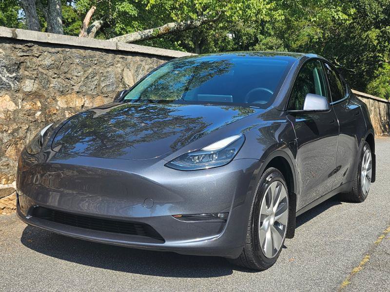 Used 2023 Tesla Model Y Long Range AWD/4WD image 14