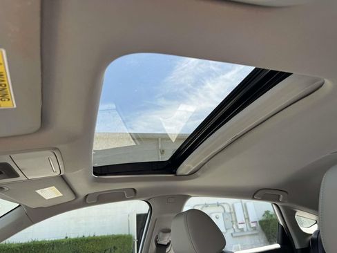 Certified 2024 Acura Integra FWD image 18