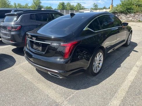 Certified 2022 Cadillac CT5 Luxury w/ Cold Weather Package AWD/4WD image 4