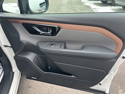 Used 2026 Subaru Forester Sport w/ Sport Package image 13