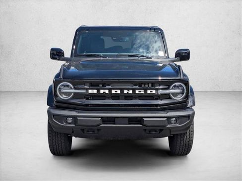 New 2026 Ford Bronco Outer Banks AWD/4WD image 6