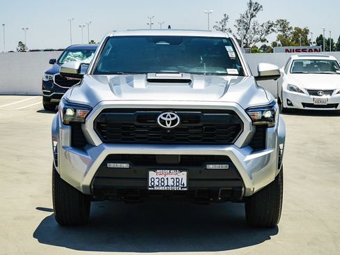 Certified 2024 Toyota Tacoma TRD Sport w/ TRD Sport Premium Package AWD/4WD image 7