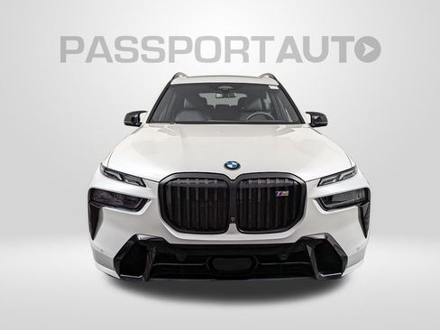 Certified 2025 BMW X7 M60i w/ Executive Package image 9