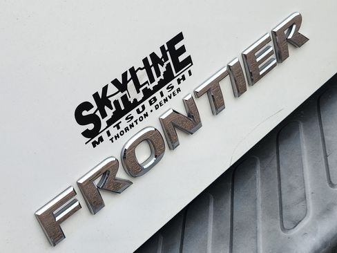 Used 2021 Nissan Frontier SV AWD/4WD image 8