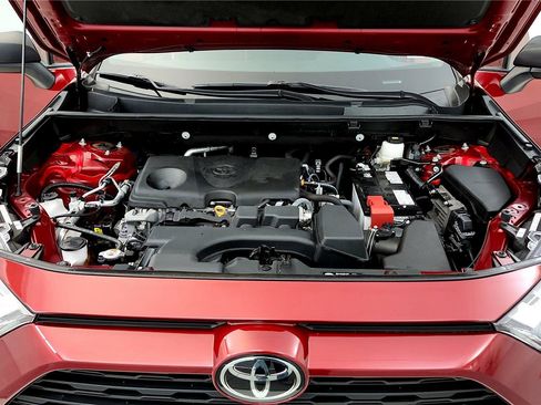 Used 2023 Toyota RAV4 LE image 15