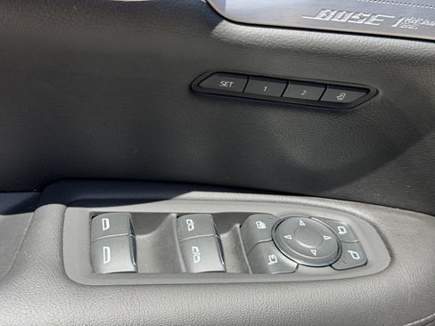 Certified 2023 Cadillac XT5 Sportv w/ LPO, Floor Liner Package AWD/4WD image 18