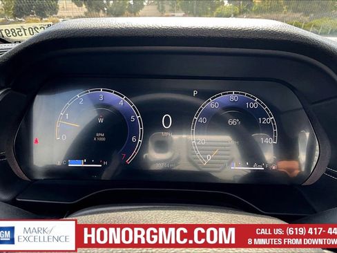Used 2024 Jeep Grand Cherokee Altitude AWD/4WD image 13