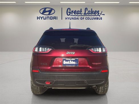 Used 2021 Jeep Cherokee Trailhawk w/ Premium Leather Package image 4