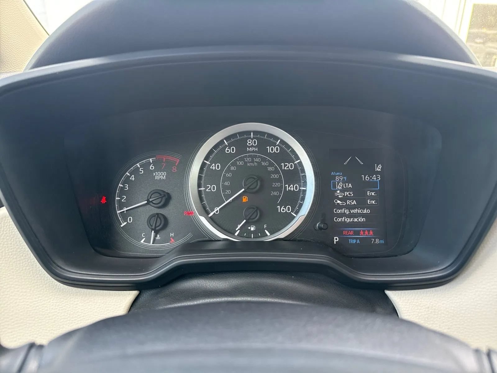 Used 2021 Toyota Corolla LE FWD image 19