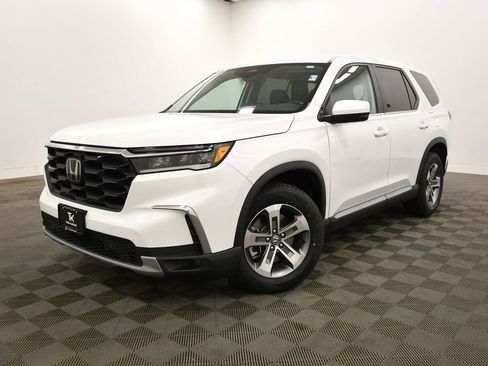 Certified 2023 Honda Pilot EX-L image 2