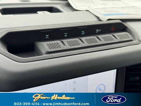 New 2025 Ford Bronco 4-Door w/ Sasquatch Package image 32