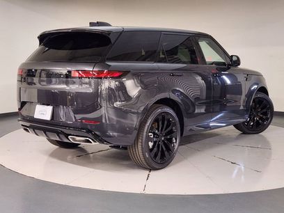 New 2026 Land Rover Range Rover Sport Dynamic SE