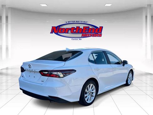 Used 2024 Toyota Camry LE FWD image 3