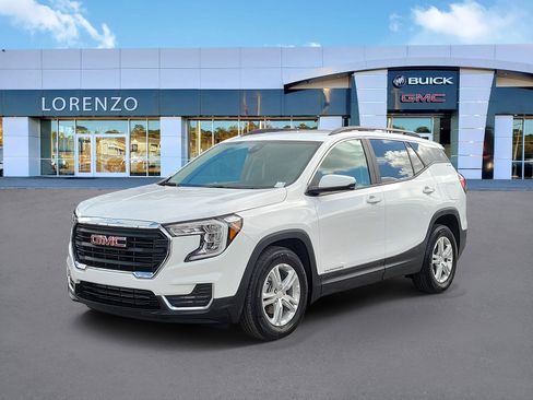 Used 2024 GMC Terrain SLE w/ Driver Convenience Package FWD image 1