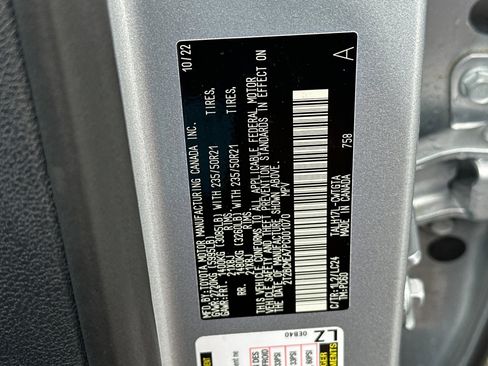 Used 2023 Lexus RX 500h F Sport w/ Cold Area Package image 28