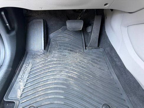 Used 2021 Hyundai Tucson Value AWD/4WD image 36