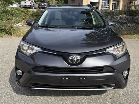Used 2018 Toyota RAV4 XLE w/ Plus Extra Value Package AWD/4WD image 2