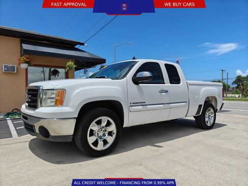 Used 2009 GMC Sierra 1500 SLE w/ Regional Value Package RWD image 1