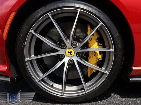 Used 2021 Ferrari 812 GTS RWD image 42