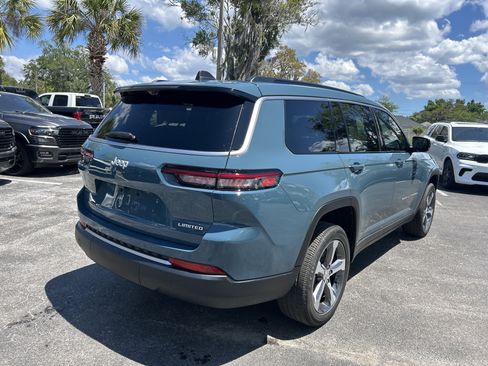 New 2026 Jeep Grand Cherokee L Limited w/ Luxury Tech Group II RWD image 8