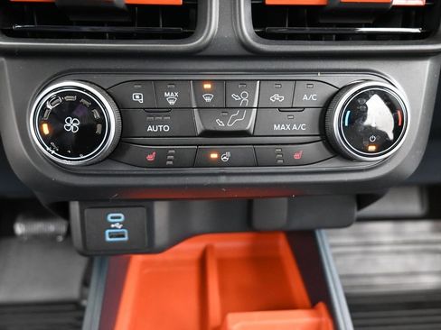 Used 2023 Ford Maverick XLT w/ XLT Luxury Package image 16